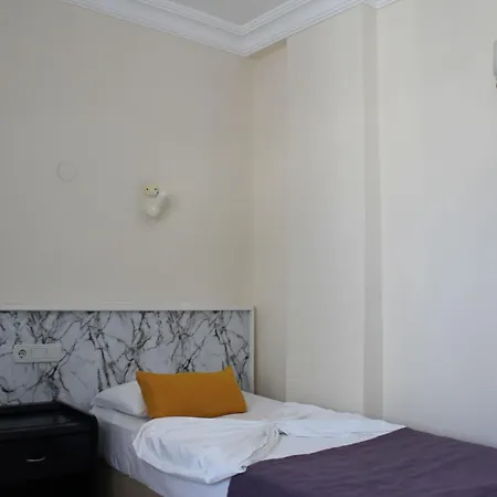 Victoria Princess Apartahotel Side