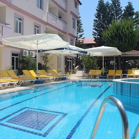 Victoria Princess Apartahotel Side